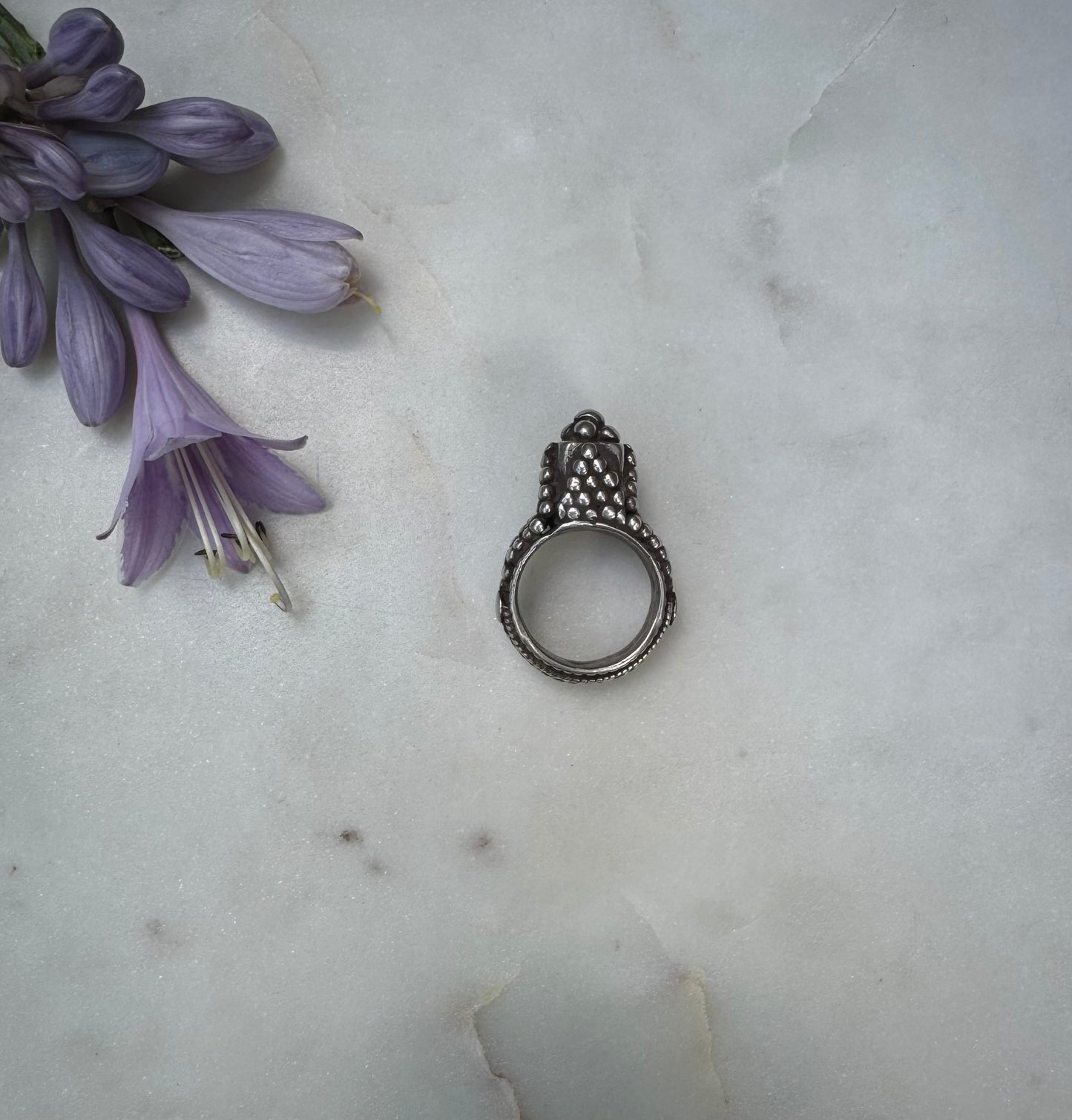Heavy silver ring from Yemen