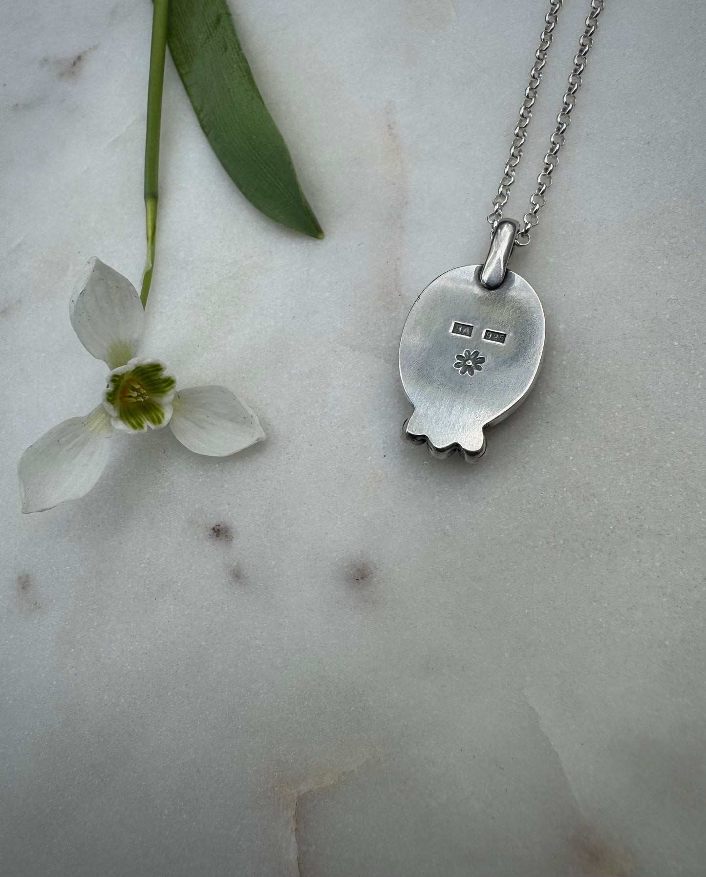Rose cut sapphire necklace