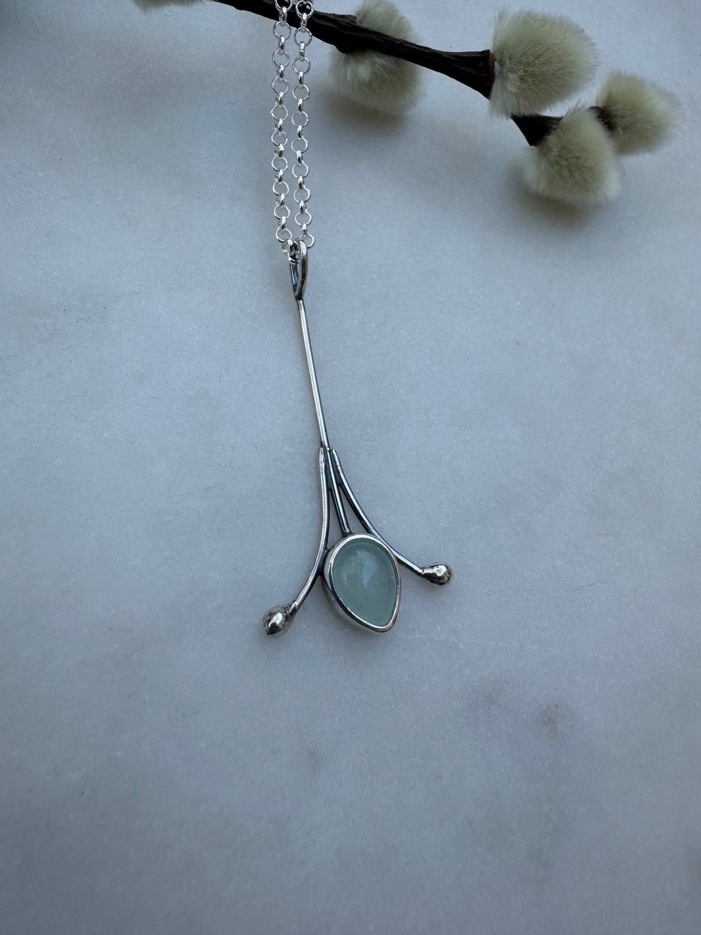 Aquamarine flower necklace