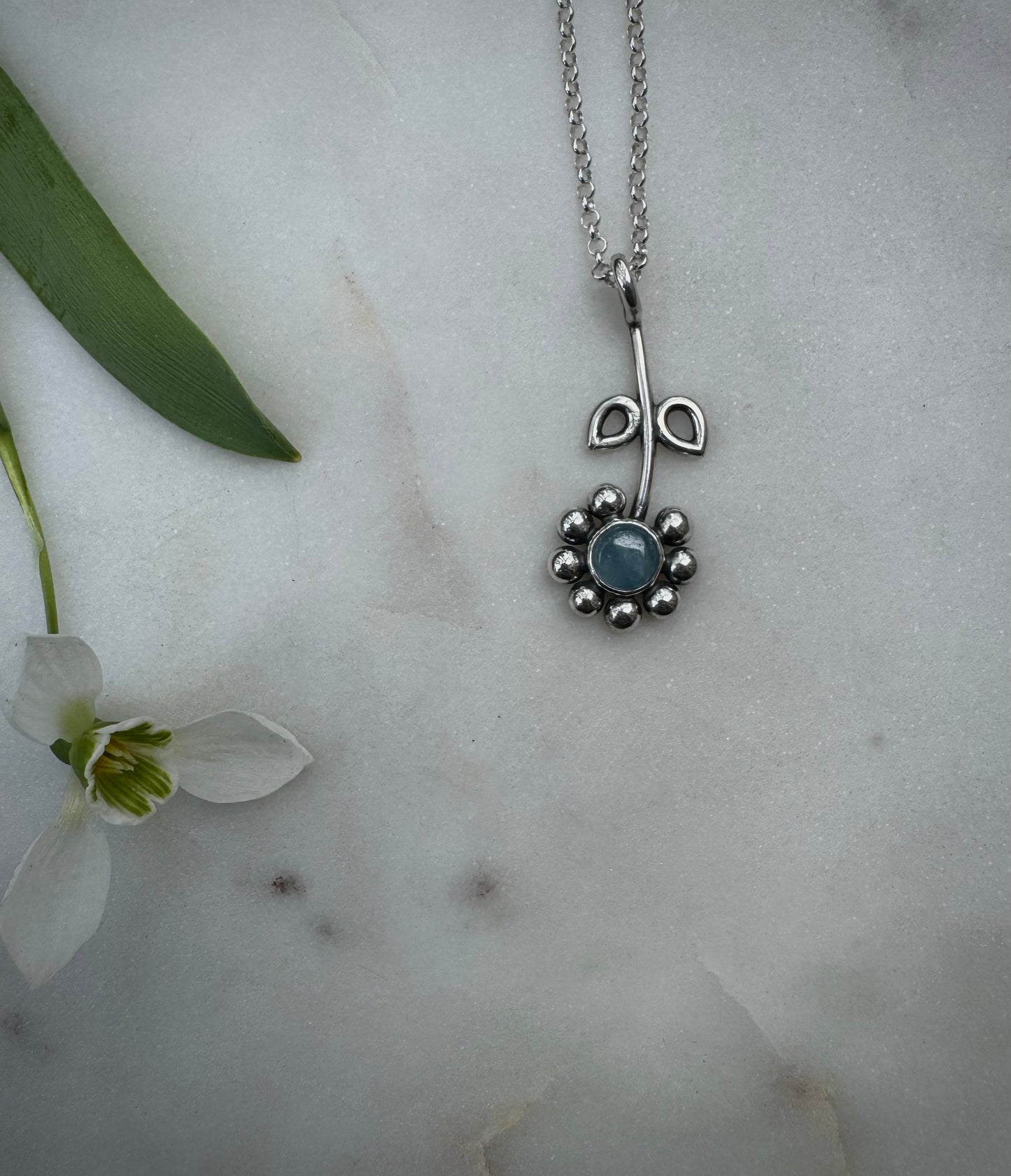 Aquamarine spring flower necklace