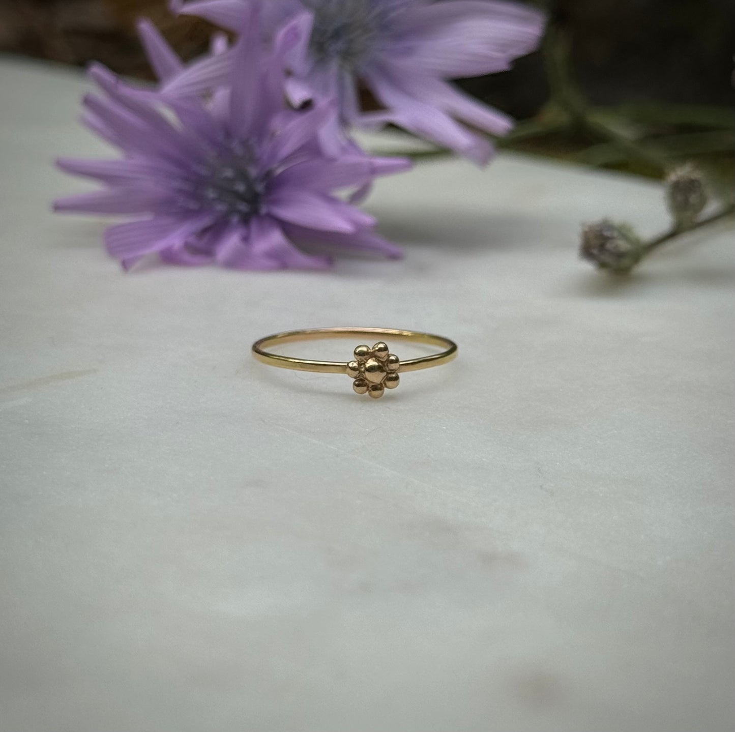 18 k gold flower ring