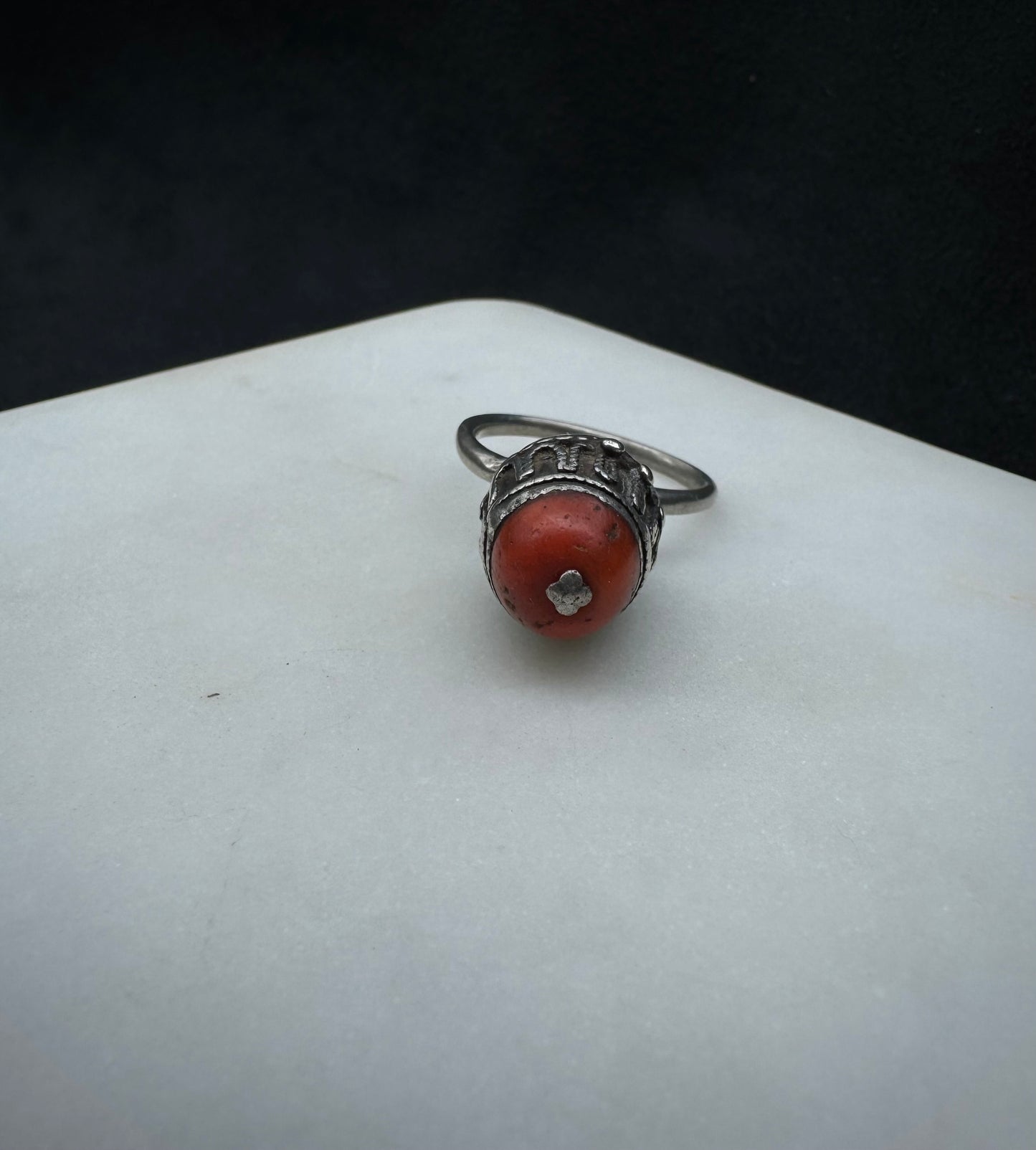 Antique ring from with coral Yemen
