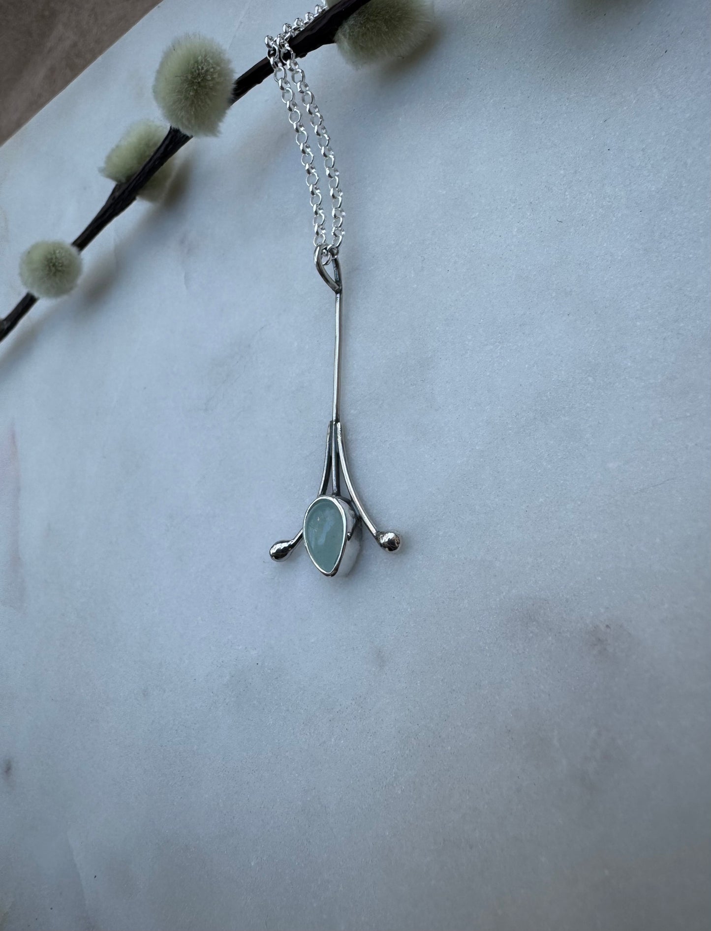 Aquamarine flower necklace