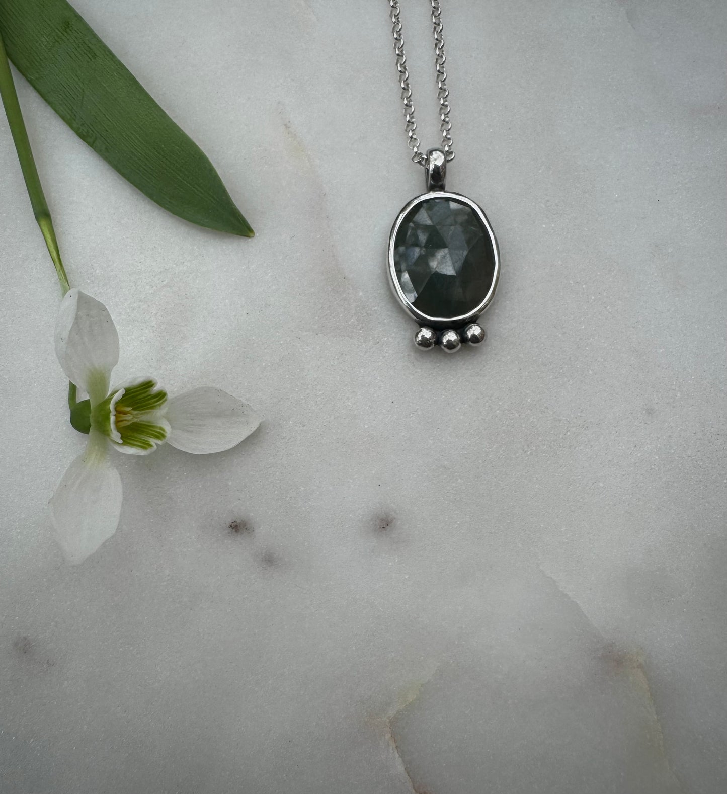 Rose cut sapphire necklace