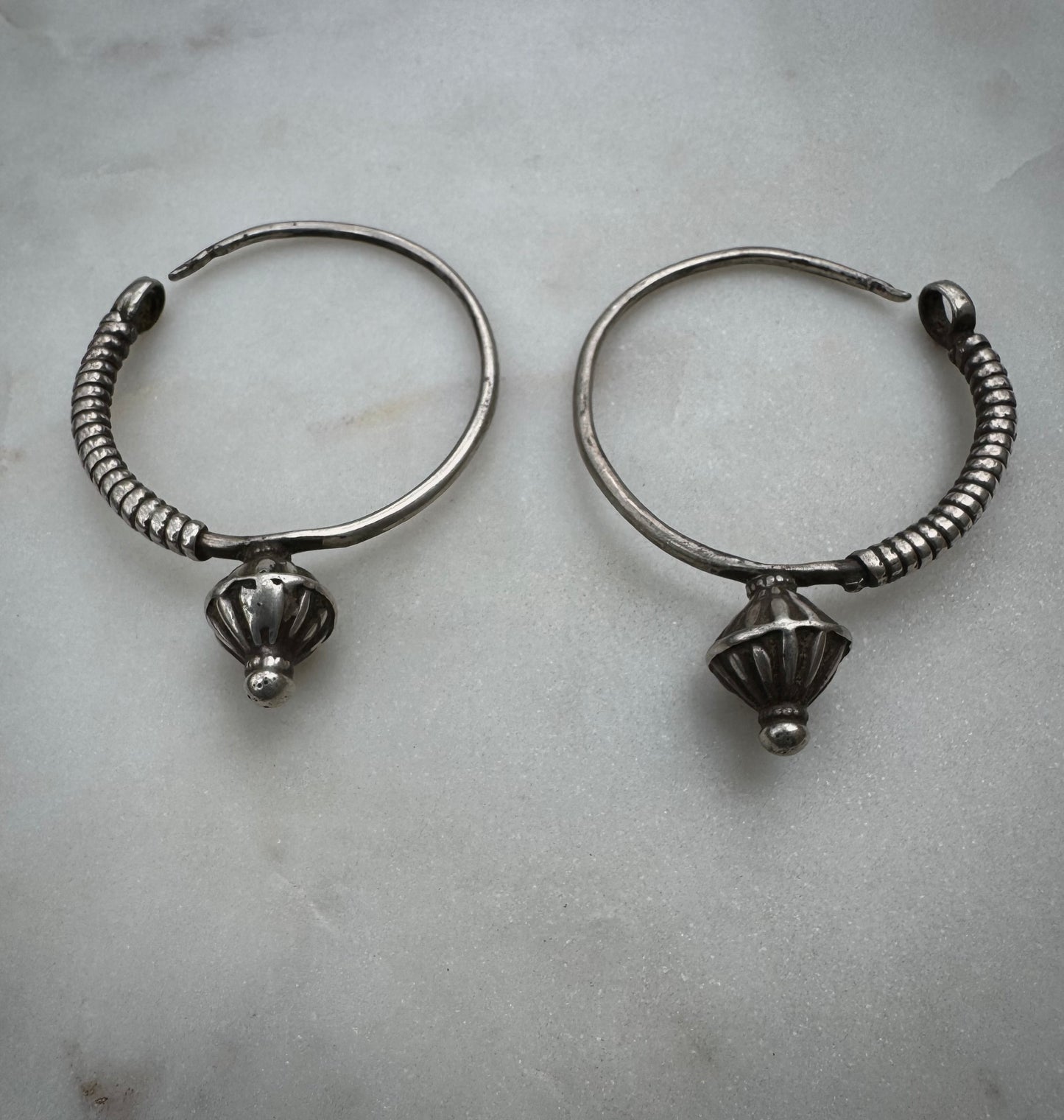 Old poppy seed silver earrings from Pakistan