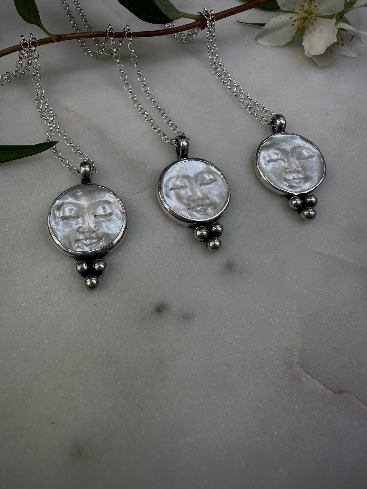Mother of pearl moon face silver necklace