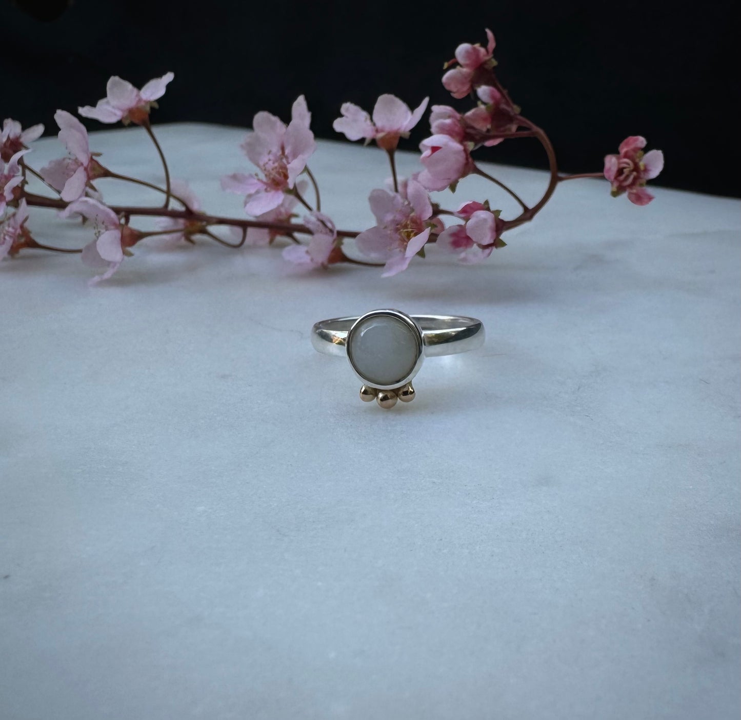 Moonstone ring with 18k gold