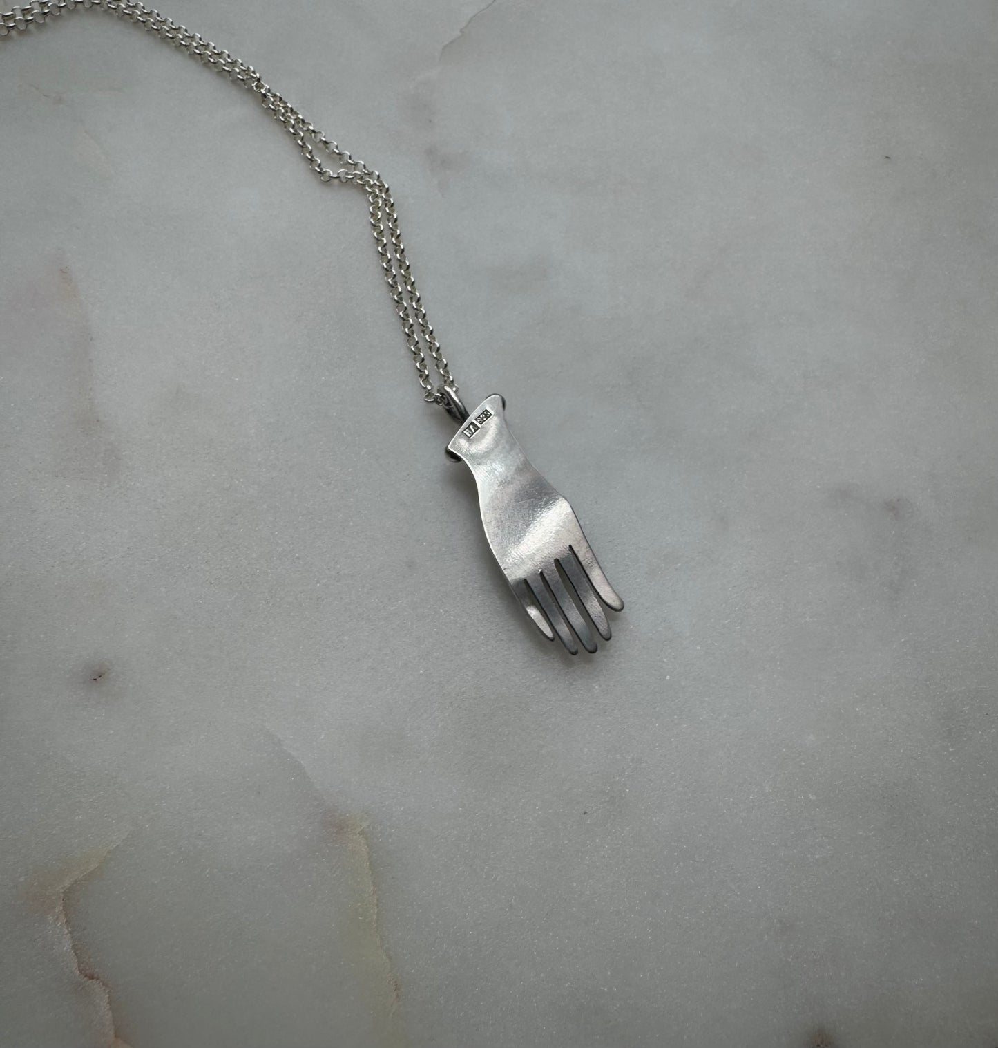 Silver necklace with aquamarine