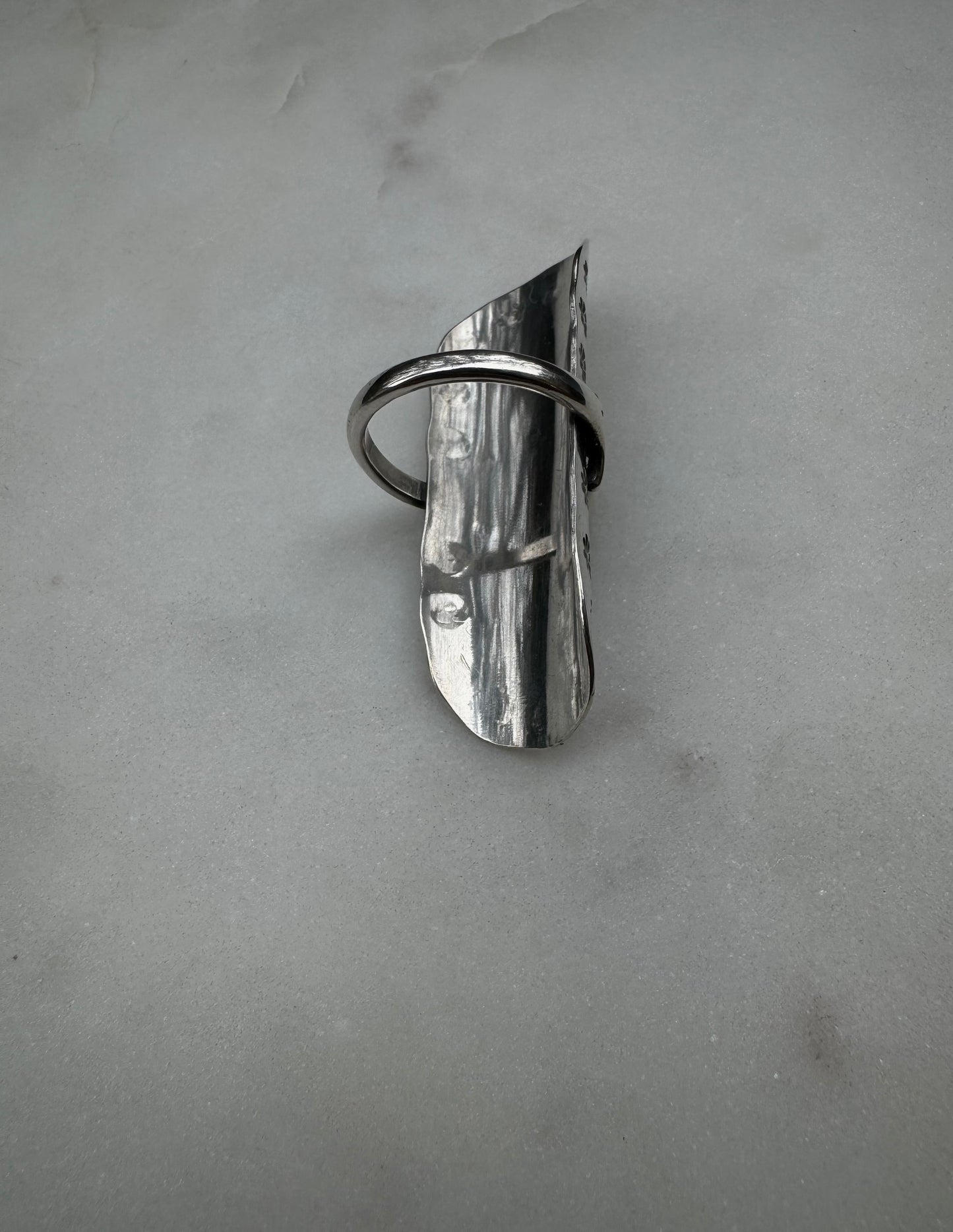 Silverring with moonstone