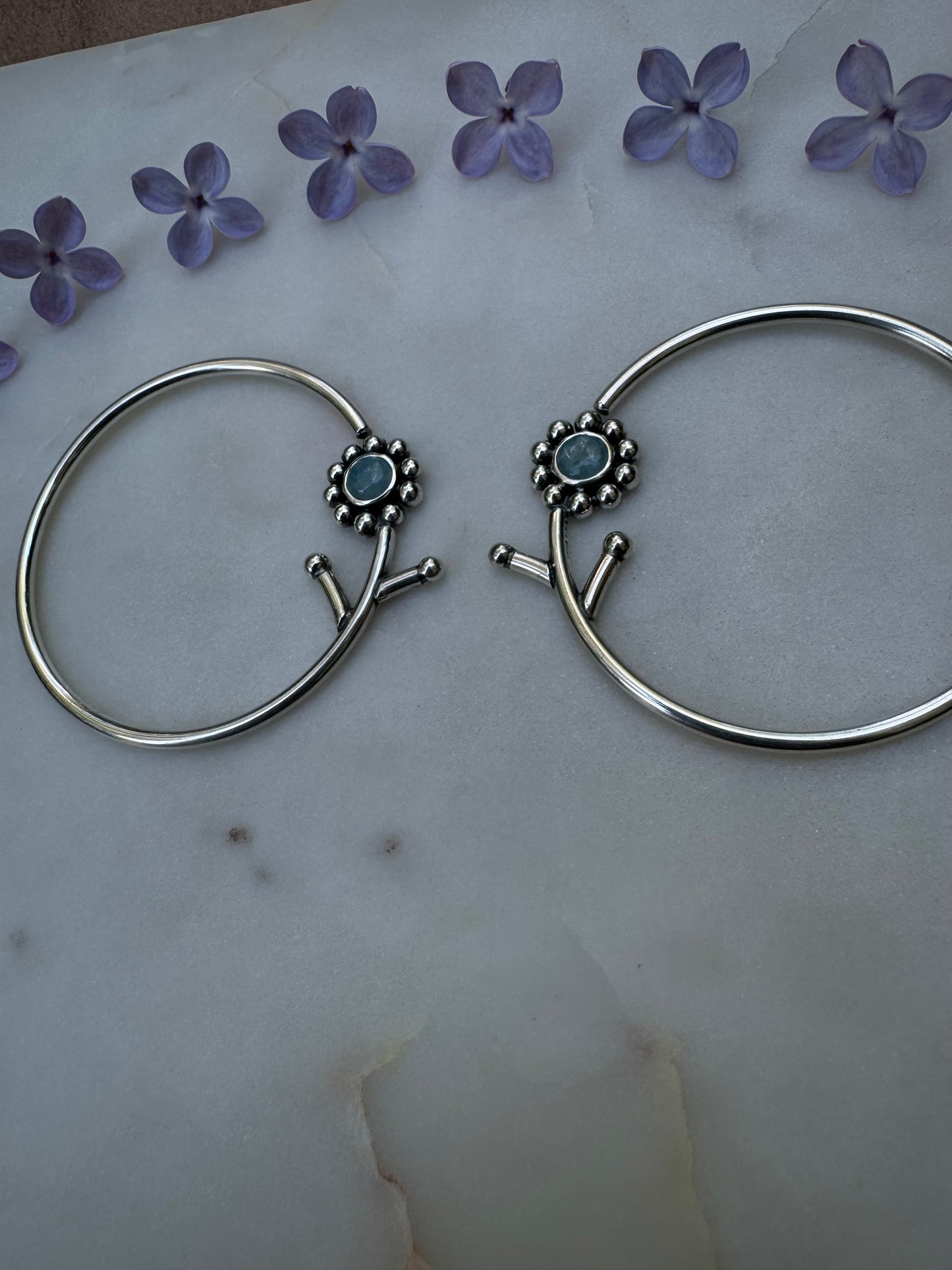 Flower earrings for streched ears