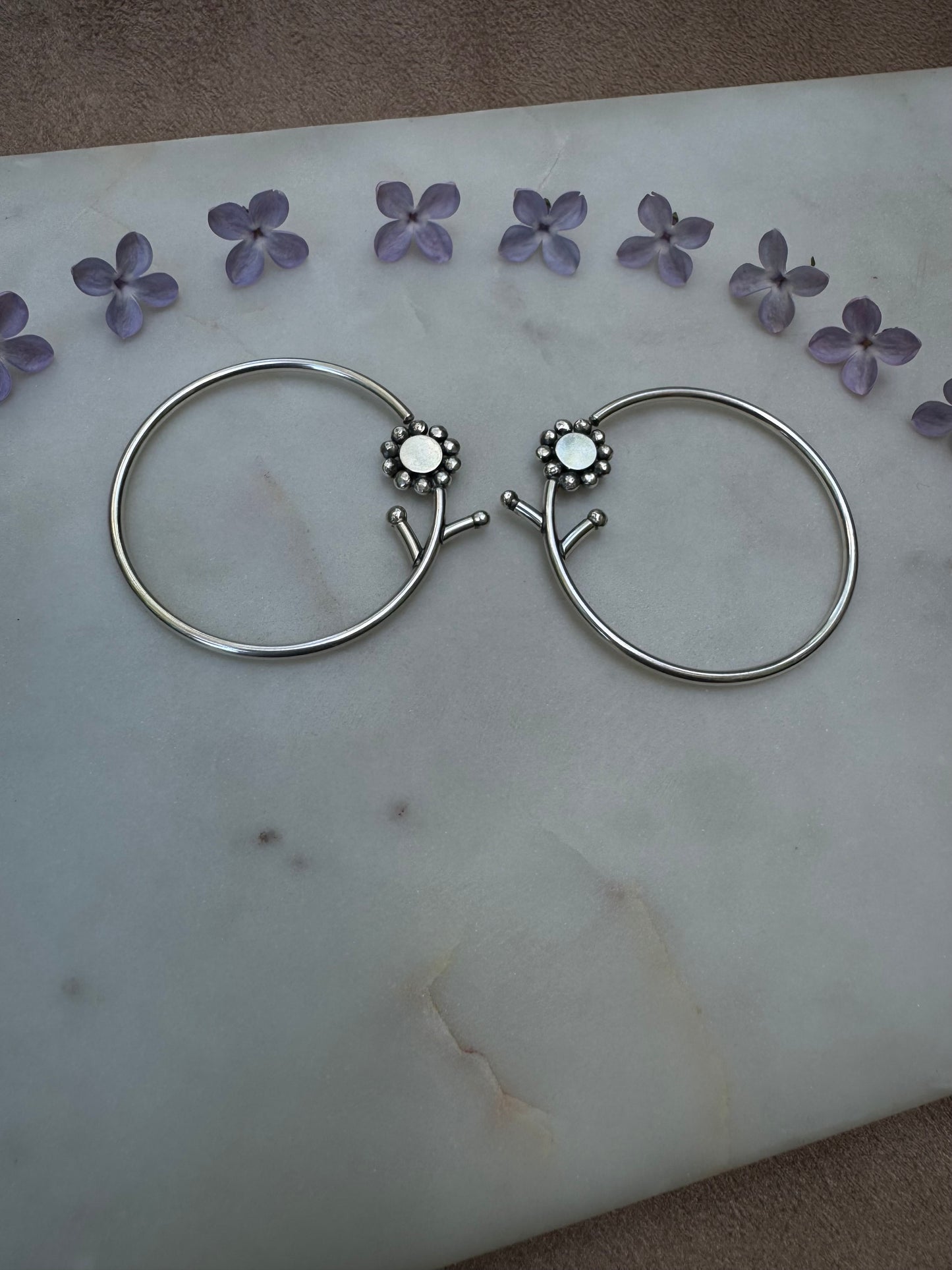 Flower earrings for streched ears