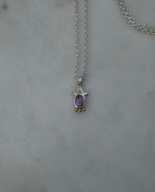 Amethyst necklace with 18k gold